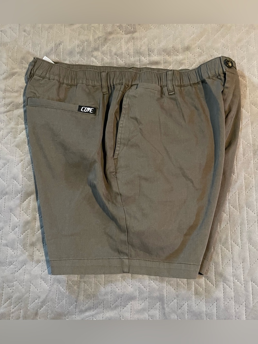 COVE elastic waist shorts mens 34x5 pre-owned condition green